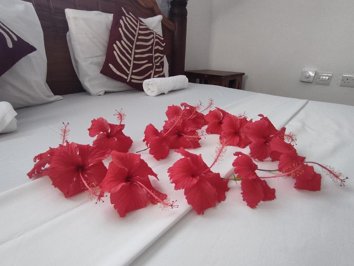 Uroa Beach Lodge Luaran gambar