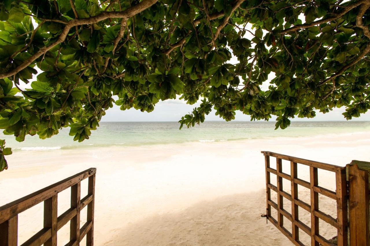 Uroa Beach Lodge Luaran gambar