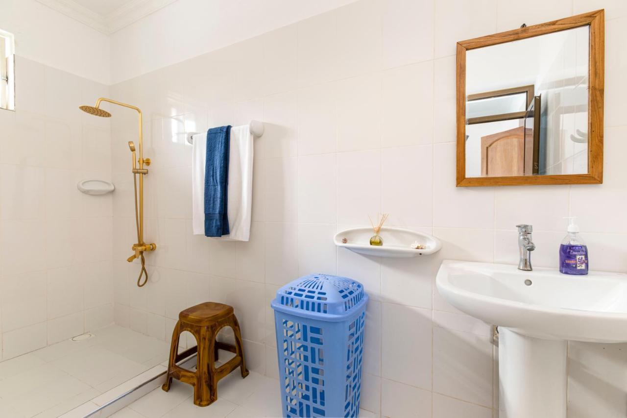 Uroa Beach Lodge Luaran gambar