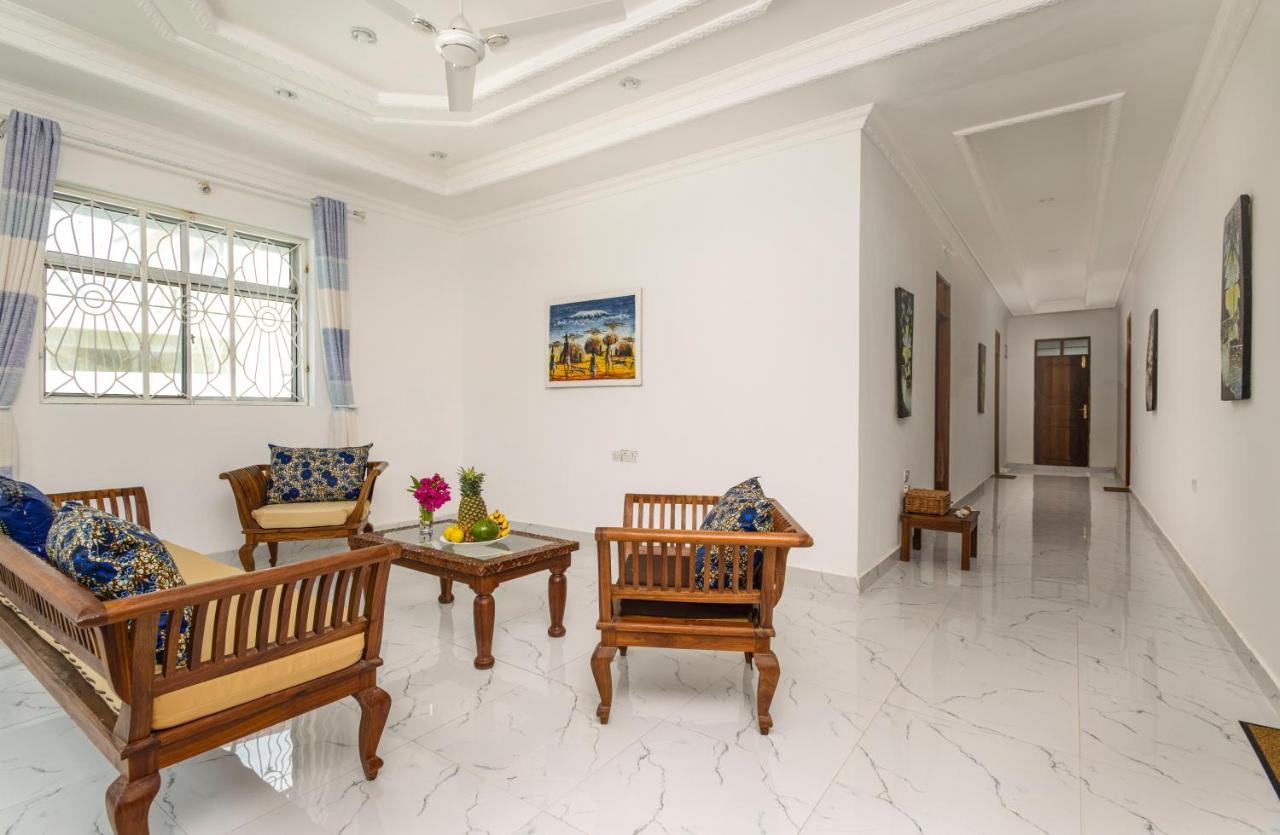 Uroa Beach Lodge Luaran gambar