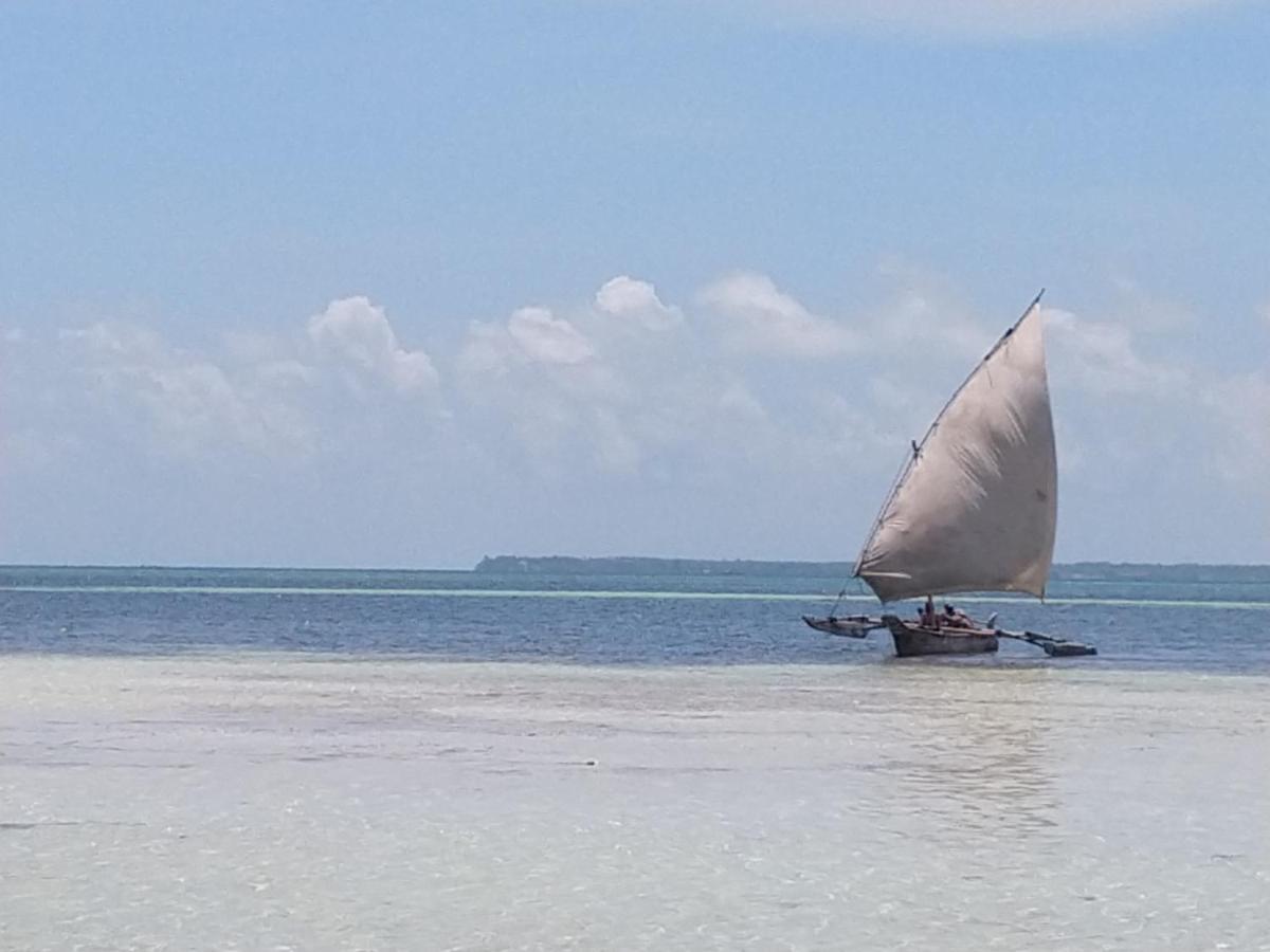 Uroa Beach Lodge Luaran gambar
